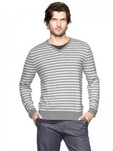 Gap-Sweaters-for-Men-2013_17